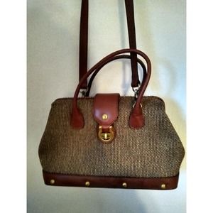 Etienne Aigner Vintage Crossbody